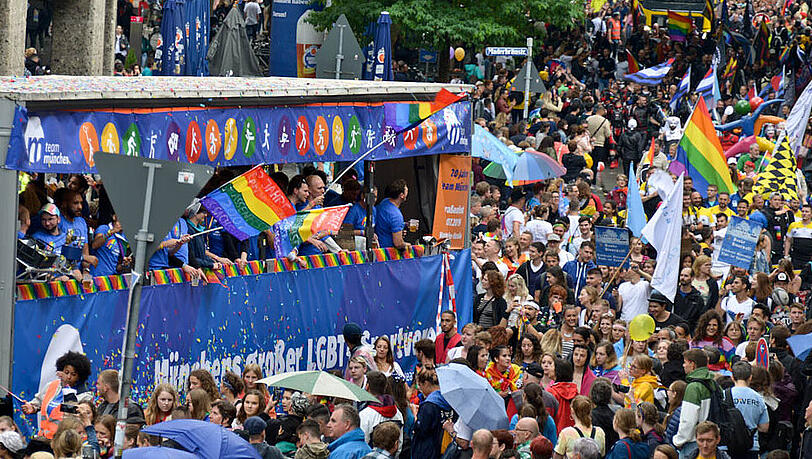 Der CSD findet auch 2020 statt - wenn auch nicht in seiner gewohnten Form. Der CSD findet auch 2020 statt - wenn auch nicht in seiner gewohnten Form.