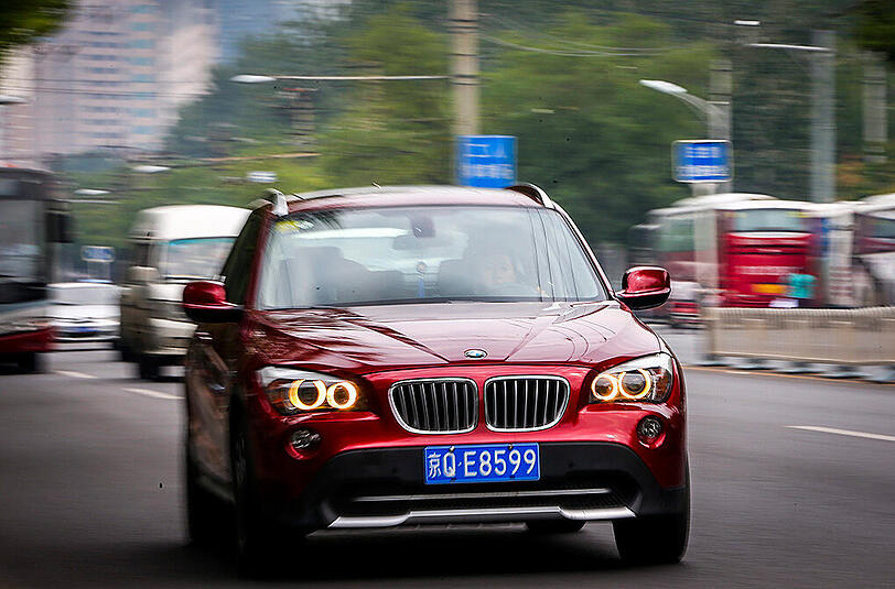 Der Absatz in China schwächelt. Vertriebspartner forderten deshalb Entschädigung von BMW.
