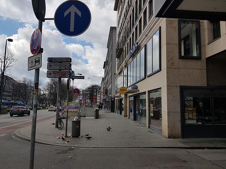 Gegenansicht des Tatorts.