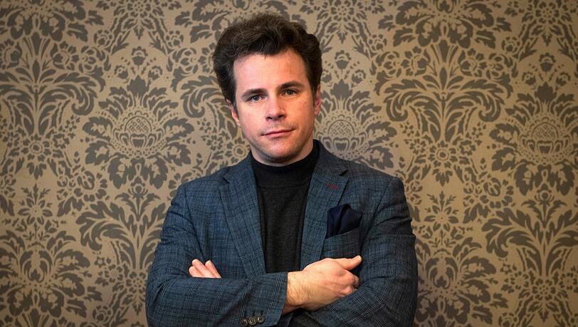 Jakub Hruša, derzeit Chefdirigent der Bamberger Symphoniker, wird neuer Musikdirektor des Royal Opera House in London.