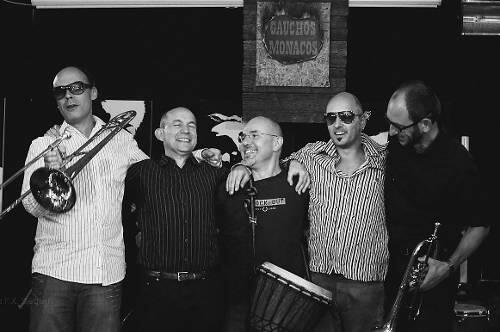 Die Band Gauchos Monacos.