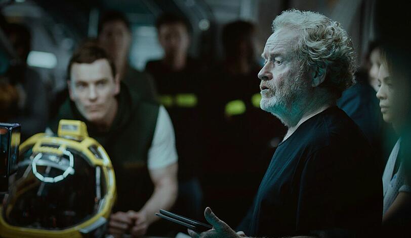Dass es eine höhere Macht im Universum gibt, davon ist Ridley Scott überzeugt: "Ich glaube allerdings nicht, dass ein Schöpfer unbedingt ein weiser alter Mann mit langem Bart ist."