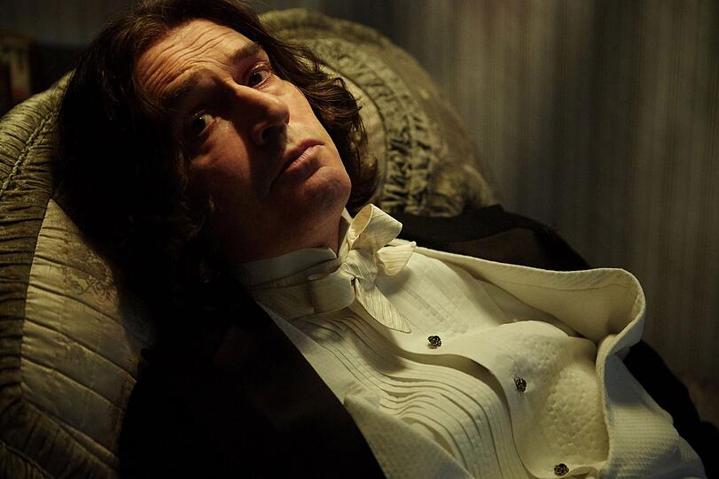 Rupert Everett als gealterter Oscar Wilde.