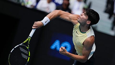 Steht bei den Australian Open im Achtelfinale: Carlos Alcaraz.