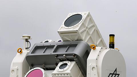 Nach Regierungsangaben haben Drohnensichtungen an wichtigen Einrichtungen in Deutschland seit Beginn des Ukraine-Kriegs stark zugenommen. (Archivbild)