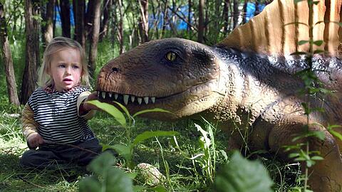 17 riesige Dino-Figuren warten im Olympiapark auf Besucher. (Symbolbild)
