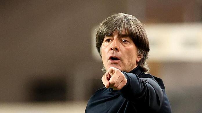 Bundestrainer Joachim Löw hat aktuell nur mäßigen Erfolg mit seiner Mannschaft.