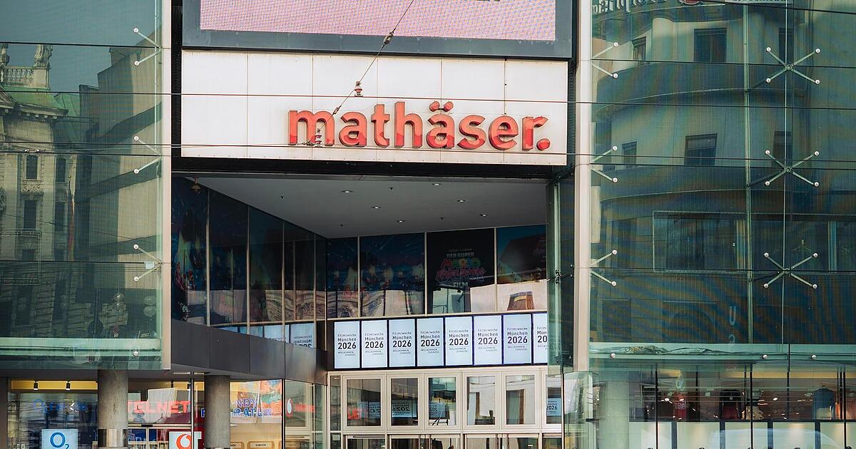 Math-ser-Filmpalast-Kino-am-Stachus-droht-der-Abriss