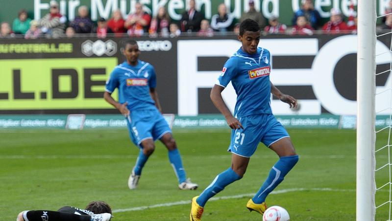 Kommt er zum FC Bayern? - Hoffenheims Luiz Gustavo (r) Kommt er zum FC Bayern? - Hoffenheims Luiz Gustavo (r)
