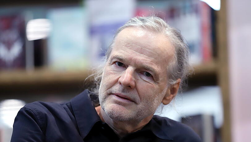 Der österreichische Schriftsteller Wolf Haas. Der österreichische Schriftsteller Wolf Haas.