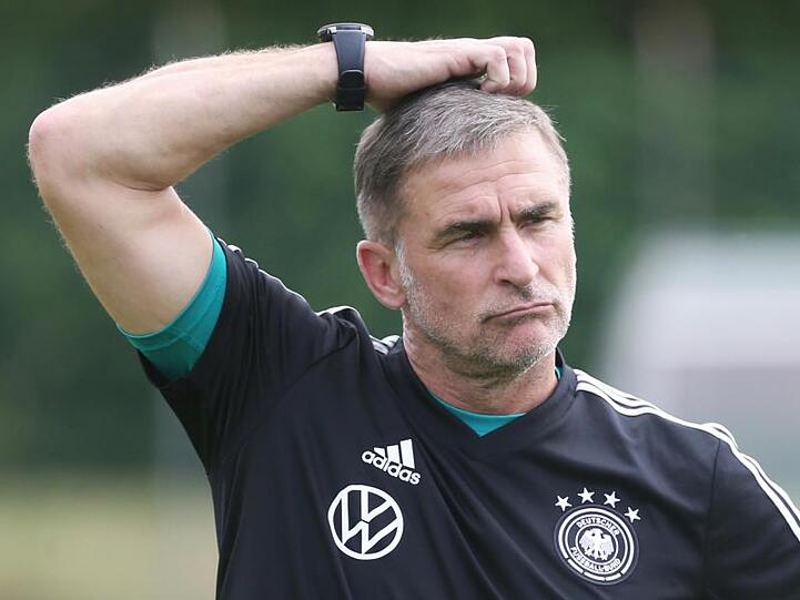 Trainer Stefan Kuntz hat sich mit der U21-Nationalmannschaft bereits für Tokio qualifiziert.
