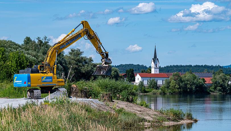 Bei Straubing wurde der Donauausbau bereits gestartet. (Archivbild)