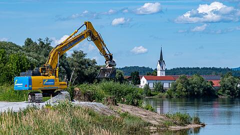 Bei Straubing wurde der Donauausbau bereits gestartet. (Archivbild)