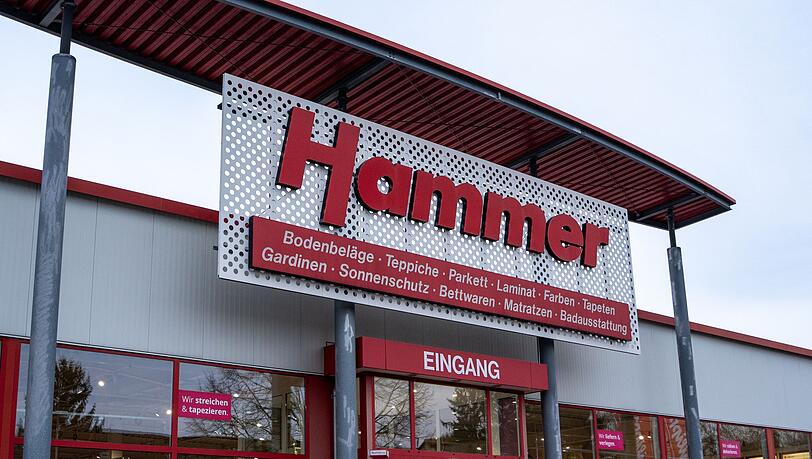 Die Handels- und Einrichtungskette Hammer hatte zu Jahresbeginn etwa 90 Standorte. Im März und im April schlossen bereits zahlreiche Filialen, auch diese in Hamm. (Archivbild) Die Handels- und Einrichtungskette Hammer hatte zu Jahresbeginn etwa 90 Standorte. Im März und im April schlossen bereits zahlreiche Filialen, auch diese in Hamm. (Archivbild)