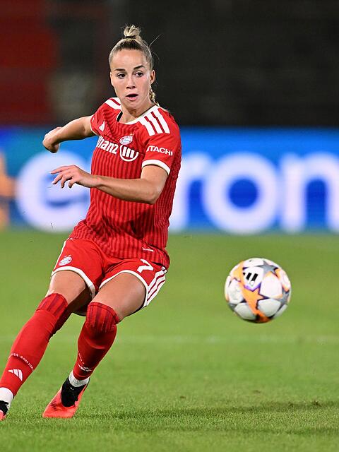 Giulia Gwinn musste gegen Frankfurt ausgewechselt werden. (Archivbild)