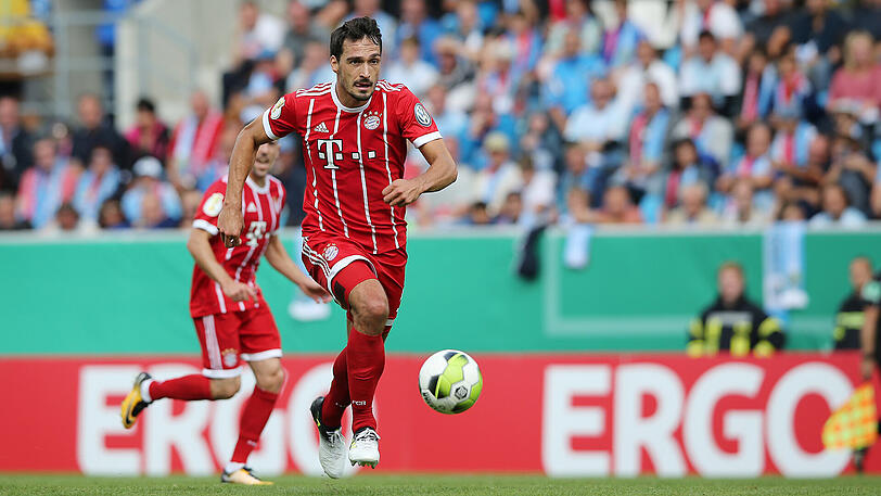 Mats Hummels: Note 2. Erzielte das 5:0 mit einem tollen Kopfball (89.). Wie Nebenmann Süle ohne Probleme in der Innenverteidigung. Schaltete sich sogar mal in die Offensive ein. Sehr dominant im Kopfballspiel. Klärte einmal per Hand im Strafraum (55.), Schiedsrichterin Steinhaus sah es nicht.