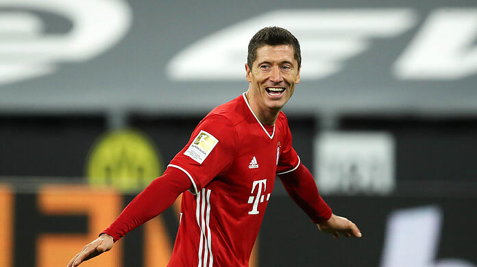 Robert Lewandowski steht unter den Top-Drei bei der Weltfußballer-Wahl.