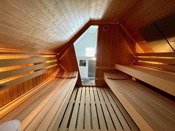 Die Sauna als "Triebwerk" des Raumschiffes.