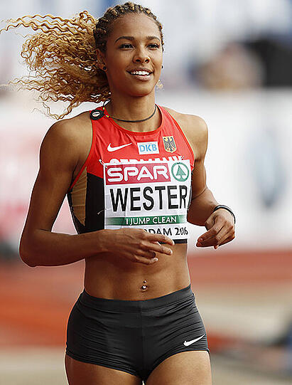 Alexandra Wester macht im Weitsprung eine gute Figur.
