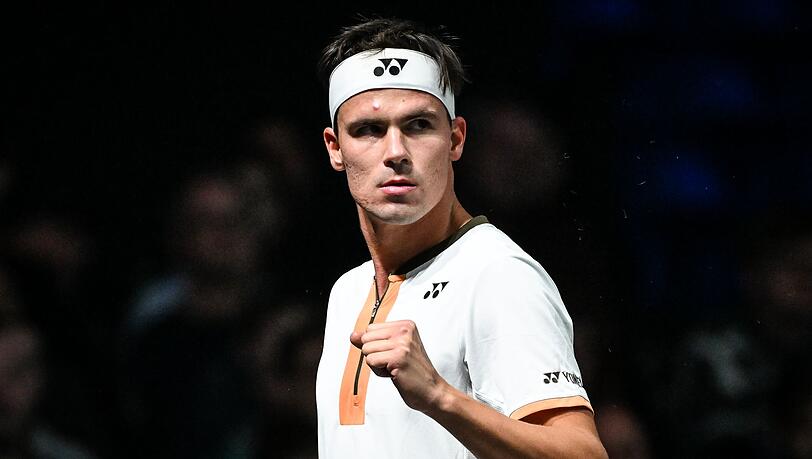 Daniel Altmaier spielt beim Turnier in Rom jetzt gegen Alexander Zverev. (Archivbild)