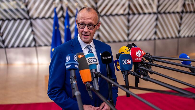 Die EU-Länder versuchen, sich bis Jahresende auf einen Kompromiss für den billionenschweren Gemeinschaftshaushalt für die Jahre 2028 bis 2034 zu verständigen. Die EU-Länder versuchen, sich bis Jahresende auf einen Kompromiss für den billionenschweren Gemeinschaftshaushalt für die Jahre 2028 bis 2034 zu verständigen.
