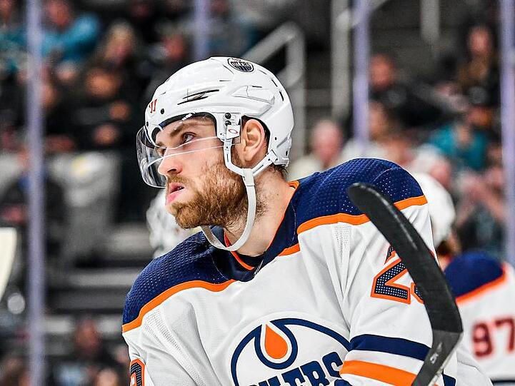 Holte mit den Oilers einen Sieg gegen San Jose: Leon Draisaitl.