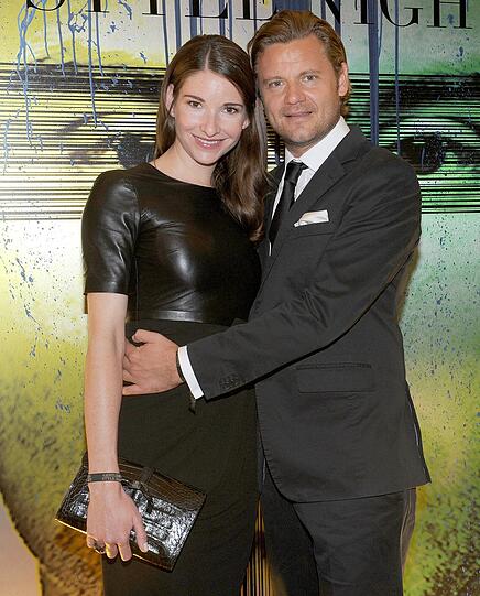 Schauspielerin Sophie Wepper und ihr Lebensgefährte David Meister waren ebenfalls bei der "Gentlemen Style Night" im Hotel Vier Jahreszeiten.