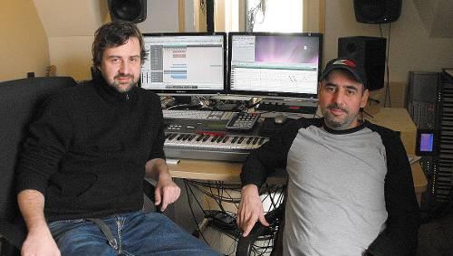 Von nun an geht’s bergab? Gerade scheint die Karriere von Bernie Batke und Peter Hoppe eher nach oben zu weisen. Von nun an geht’s bergab? Gerade scheint die Karriere von Bernie Batke und Peter Hoppe eher nach oben zu weisen.