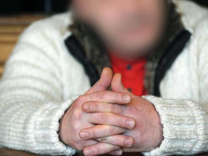Der wegen bandenmäßigen Drogenhandels verurteilte Straftäter war im Juli in den Libanon abgeschoben worden - nachdem er bereits viele Jahre lang ausreisepflichtig war.