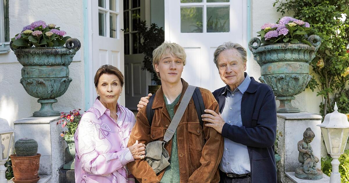 -Ach-diese-L-cke-diese-entsetzliche-L-cke-Warum-die-Verfilmung-von-Simon-Verhoeven-meisterhaft-ist