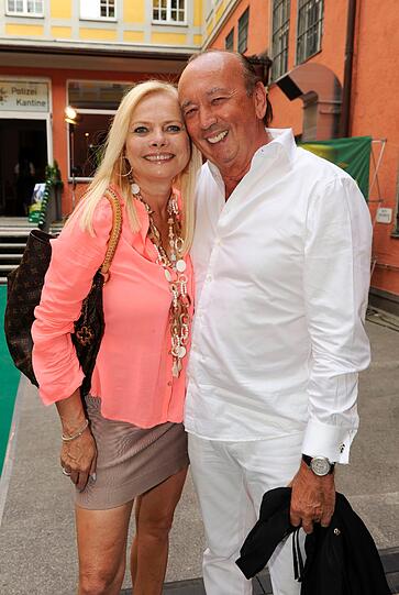 Ernst von Theumer mit seiner Frau Daniela