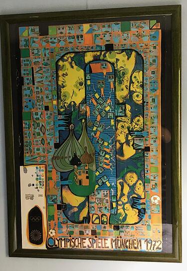 Das Olympia-Plakat von Hundertwasser.