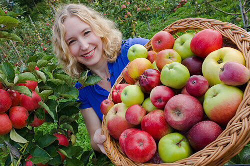 Essen Sie sich gesund! Obst gehört zur richtigen Ernährung. Wie viel pro Tag mindestens gegessen werden sollte, ist eine der Fragen, die beim Ernährungs-IQ geklärt werden.