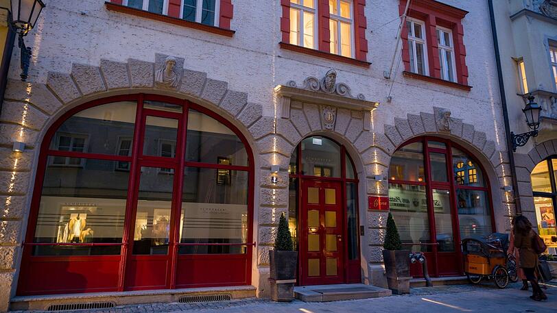 Seit Anfang des Jahres zu, weshalb auch der Michelin-Stern verloren ging: Das Restaurant Alfons (vormals: Boettners) am Platzl.