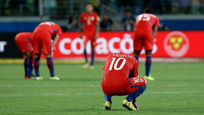 Chile am Boden: Der Südamerikameister ist nicht bei der Weltmeisterschaft im nächsten Jahr dabei.