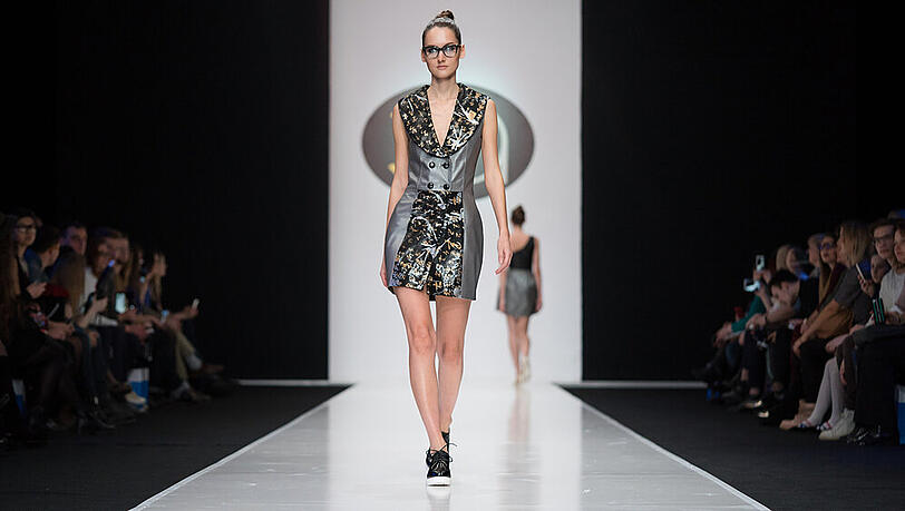 Auf den diesjährigen Fashion Weeks in Paris, New York, London und Mailand schickten diverse Designer ihre Models ohne Absatz auf den Laufsteg Auf den diesjährigen Fashion Weeks in Paris, New York, London und Mailand schickten diverse Designer ihre Models ohne Absatz auf den Laufsteg