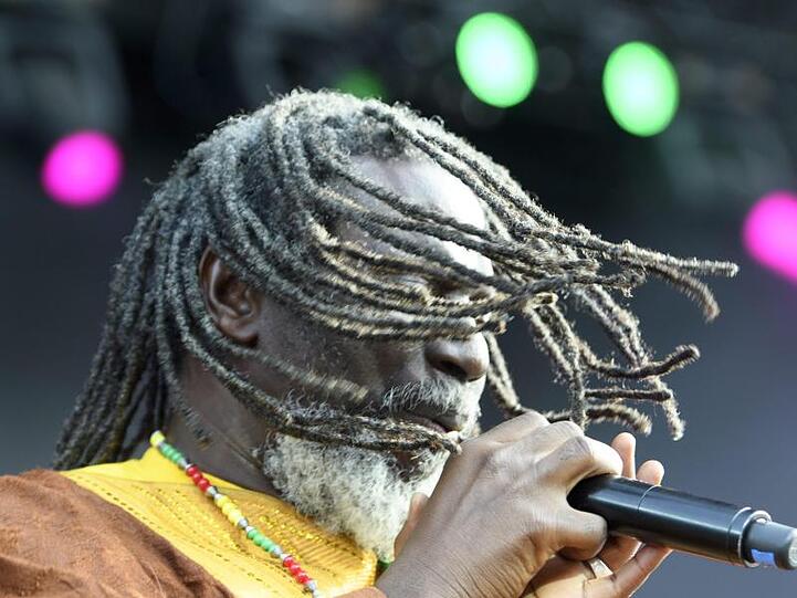 Reggae-Sänger Tiken Jah Fakoly beim 41. Paleo-Festival in Nyon.