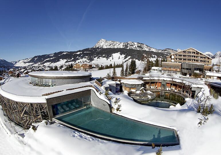 Gewinnen Sie eine Wellness- und Ski-Woche zu zweit im Tiroler Luxus-Resort "Hotel Jungbrunn - Das Alpine Lifestyle Hotel"