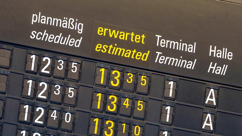 Bislang müssen Airlines ihre Passagiere ab drei Stunden Verspätung finanziell entschädigen.