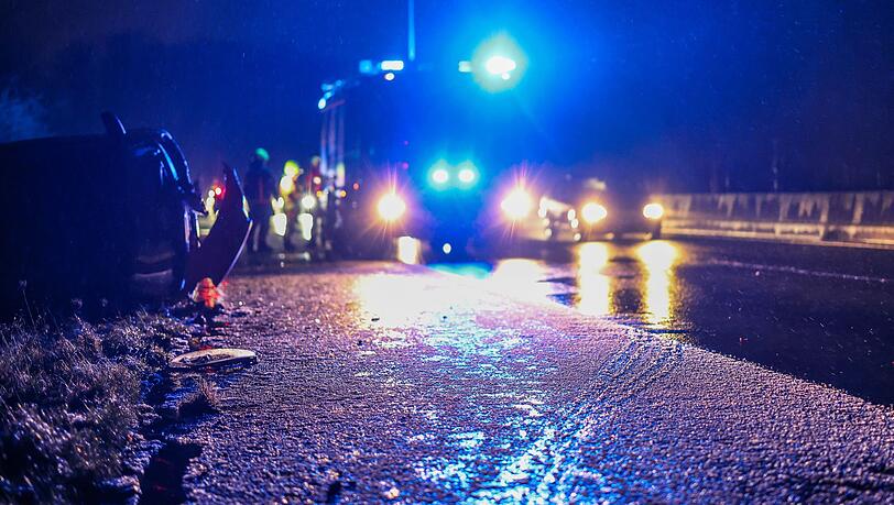 Auf glatten Straßen kam es zu mehreren Unfällen.