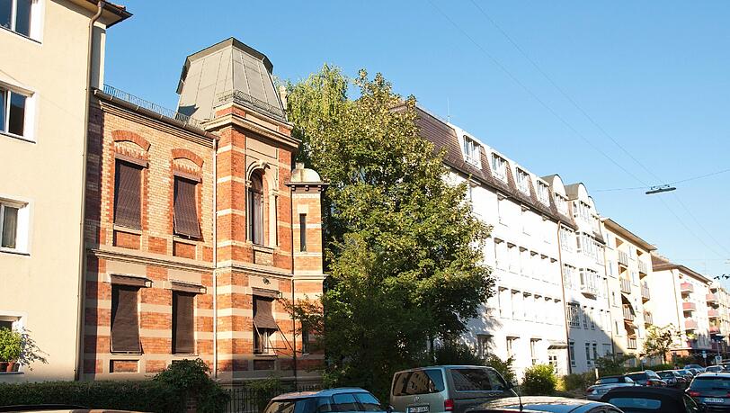 Momentan steht in der Linprunstraße 52 noch ein Bürogebäude. Momentan steht in der Linprunstraße 52 noch ein Bürogebäude.