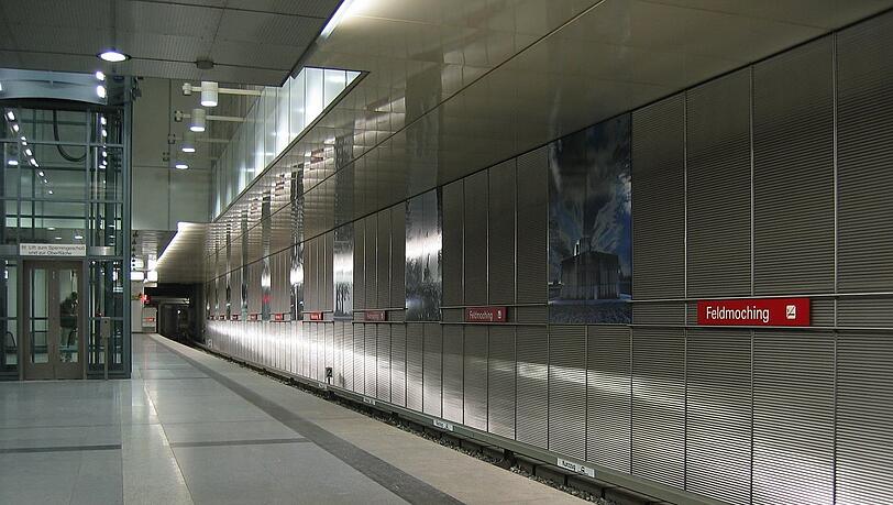 Zwischen Feldmoching und dem Scheidplatz wird an fünf Abenden Schienenersatzverkehr eingesetzt. Zwischen Feldmoching und dem Scheidplatz wird an fünf Abenden Schienenersatzverkehr eingesetzt.