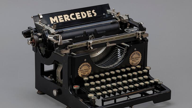 &Uuml;ber dieses Exponat freut sich das Museum der Bayerischen Geschichte in Regensburg besonders: die Schreibmaschine des Revolutionsf&uuml;hrers und ersten Bayerischen Ministerpr&auml;sidenten Kurt Eisner (1867&ndash;1919).