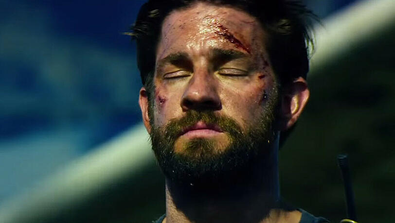 John Krasinski spielt einen von sechs Security-Helden in "13 Hours" John Krasinski spielt einen von sechs Security-Helden in "13 Hours"