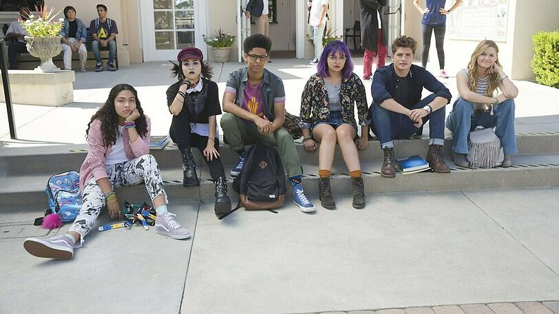 Der "Runaways"-Cast wird nur noch für eine dritte Staffel zu sehen sein.