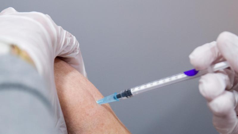 In Bayern dürfen Haus- und Fachärzte nun unabhängig von der Impfreihenfolge gegen das Coronavirus impfen.