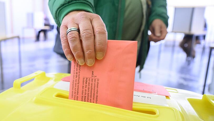 Münchner Wähler können beim KVR auch Briefwahl beantragen. Seit dem 4. Februar werden die Unterlagen verschickt.