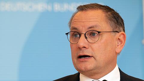 AfD-Chef Tino Chrupalla spricht von Spaltung. (Archivbild)