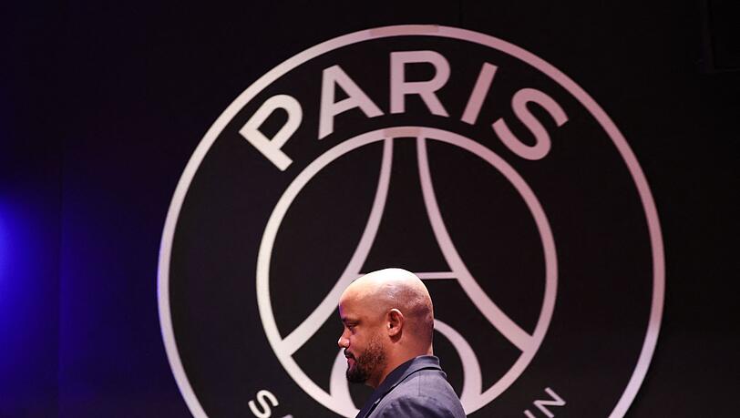 Bayern oder PSG? FCB-Coach Vincent Kompany hofft in M&uuml;nchen auf lautstarke Fans.