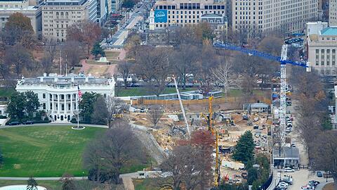 Nun gibt es eine Klage gegen den Bau von Trumps Ballsaal. (Archivbild)